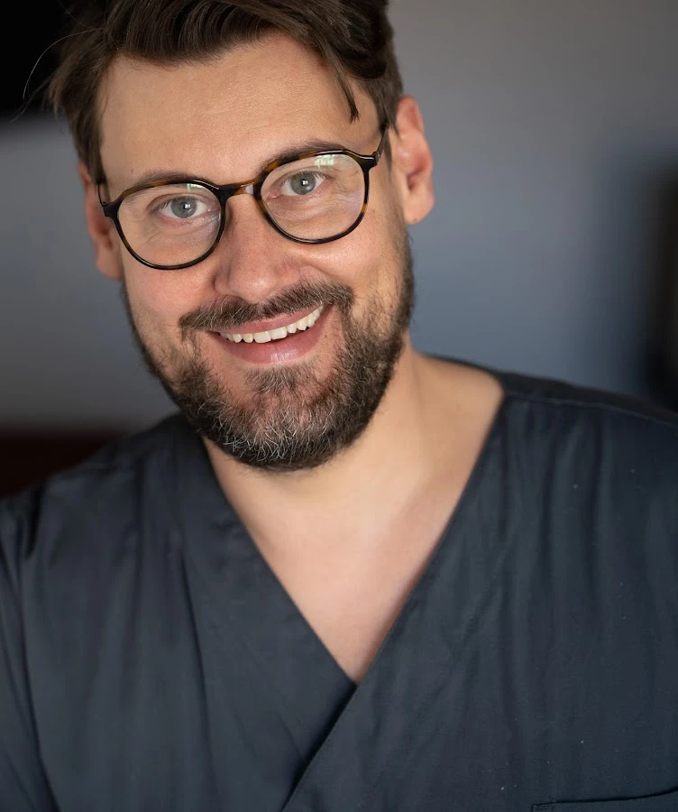 1 - Dr. Marion Nöthig