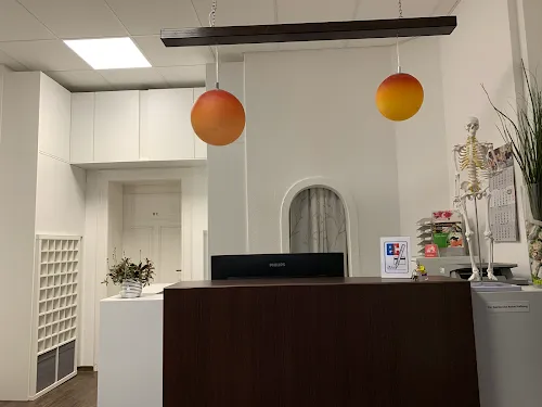 6 - Dr. med. Alexander Goldberg