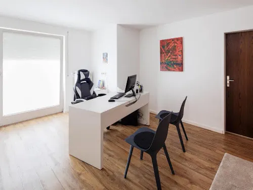 3 - Dr. med. Andreas Kelsch