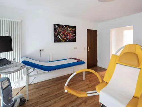 2 - Dr. med. Andreas Kelsch