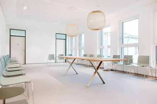 3 - Dr. med. Carlo Weimann