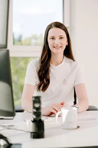 4 - Dr. med. Carlo Weimann