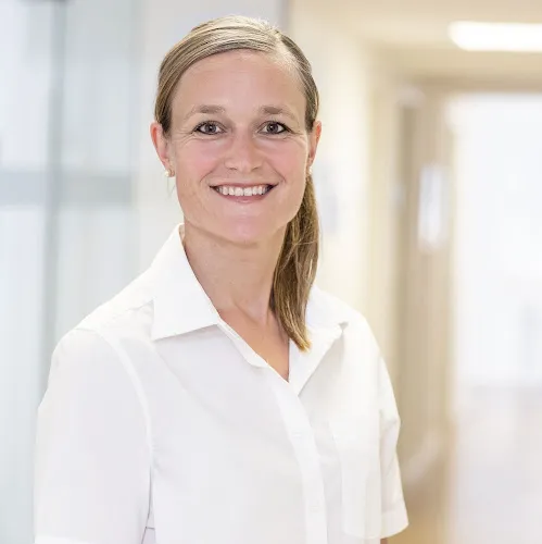 2 - Dr. med. Christoph Reuss