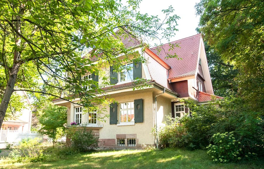 1 - Dr. med. Claudia Schnapp