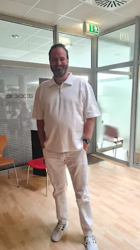 1 - Dr. med. Cornelia Relitz, Hals-Nasen-Ohren-Arztpraxis