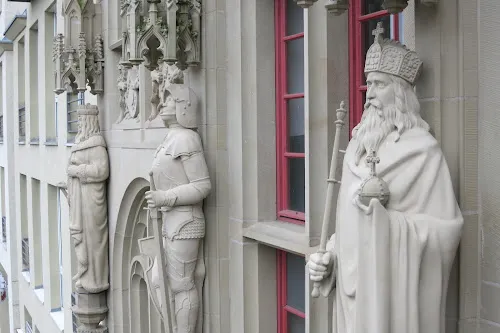 2 - Dr. med. Dr. med. dent. Steffen Löser