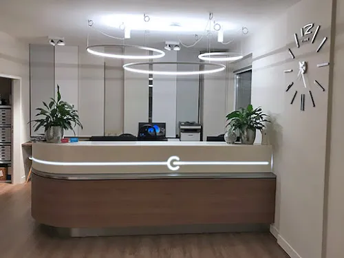 2 - Dr. med. Frank Gschrey Facharzt für Allgemeinmedizin