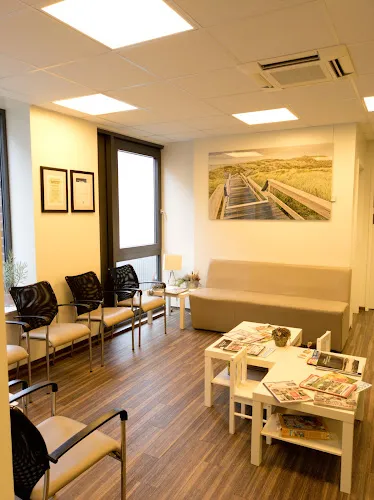 2 - Dr. med. Frank-Peter Lück