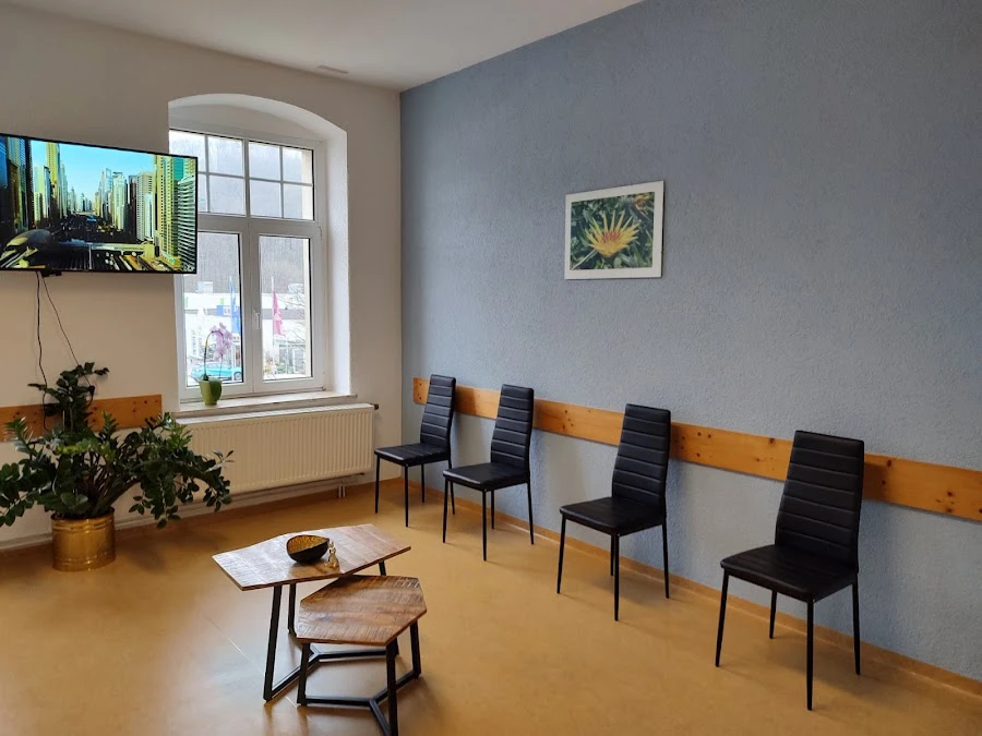 1 - Dr. med. Gabriele Schierz