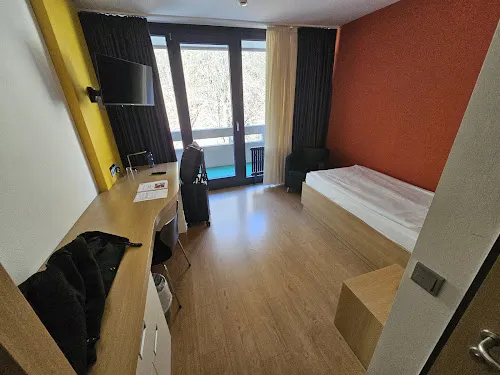 7 - Dr. med. Hans Keller-Istwany