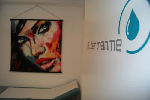 4 - Dr. med. Julia Plajer