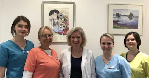 2 - Dr. med. Kathrin Lauerwald