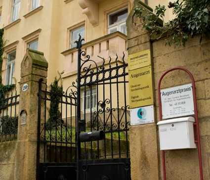 1 - Dr. med. Longina Lindemann