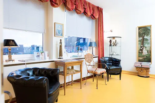 2 - Dr. Med. Martje Ketels