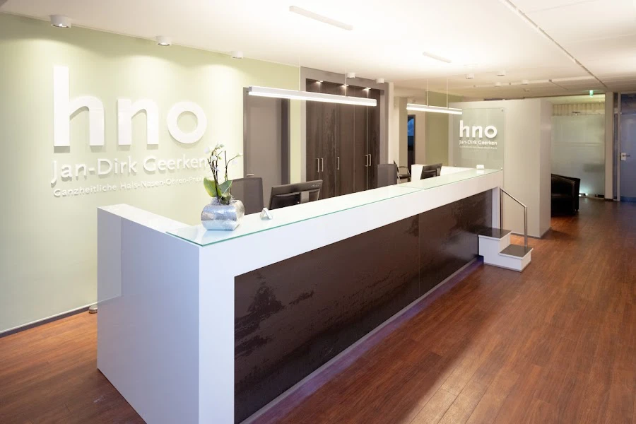 1 - Dr. med Matthias Thewes Facharzt für Hautkrankheiten