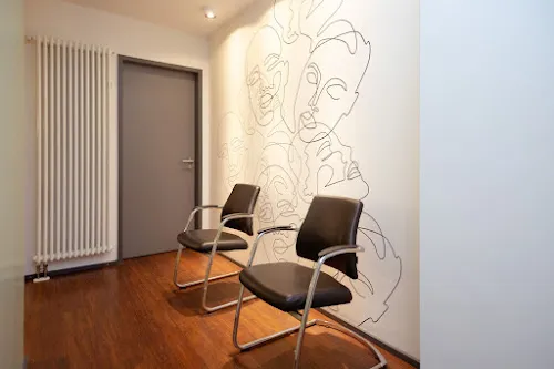 5 - Dr. med Matthias Thewes Facharzt für Hautkrankheiten