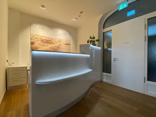 2 - Dr. med. Peter Piepgras