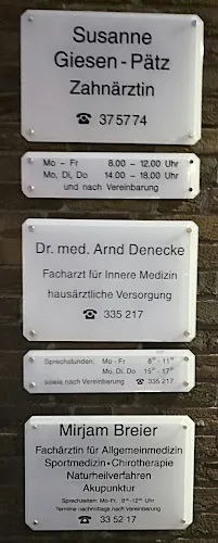 8 - Dr. med. Peter Wiesel