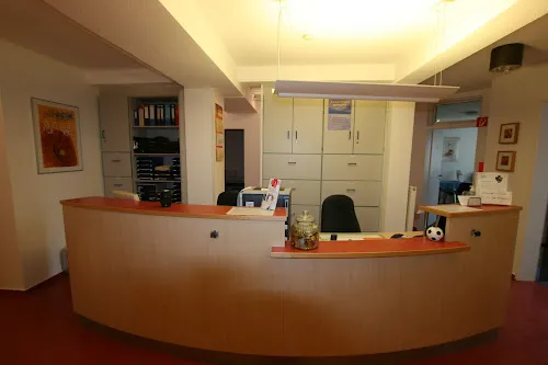 2 - Dr. med. Peter Wiesel