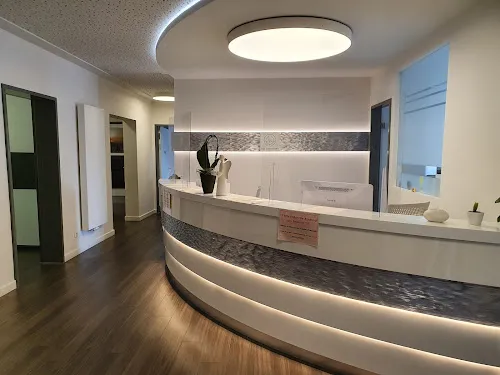 2 - Dr. med. Petra Godeck