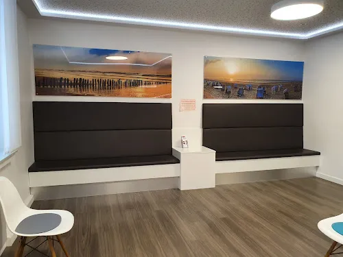 3 - Dr. med. Petra Godeck