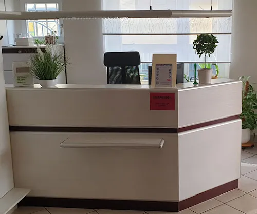 2 - Dr. med. Sabine Weimann