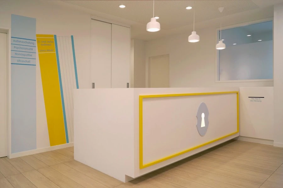 1 - Dr. med. Sedeeq Basheer