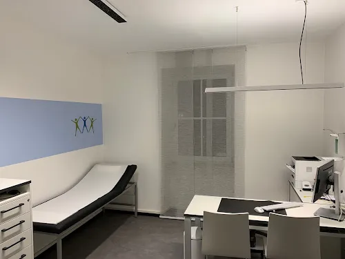 4 - Dr. med. Simon Ruf