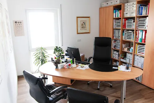 3 - Dr. med. Stanislav Tolchinski