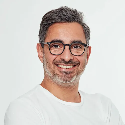 2 - Dr. med. Sultan Poyraz