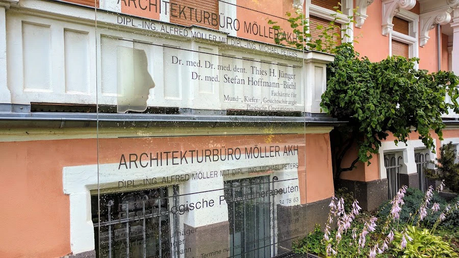 1 - Dr. med. Thomas Albaum, Dr. med. Erik Blonski Fachärzte für Urologie