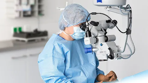 4 - Dr. medic (RO) Simona-Corina Iordache Fachärztin für Neurologie Fachärztin für Psychatrie