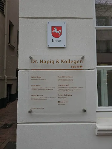 3 - Dr. Mohammad Reza Rezai (Internist)