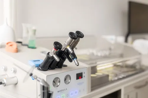 6 - Dr. Nahid Hakemi | Fachärztin für Allgemeinmedizin