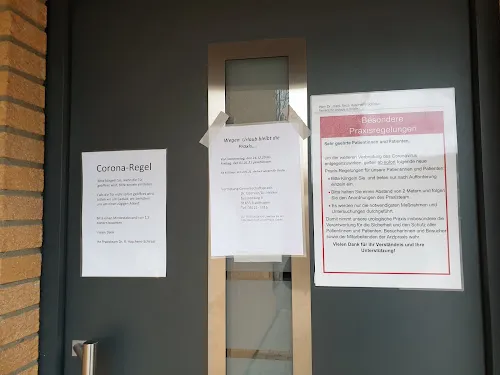 4 - Dr. Reza Haschemi-Schirazi