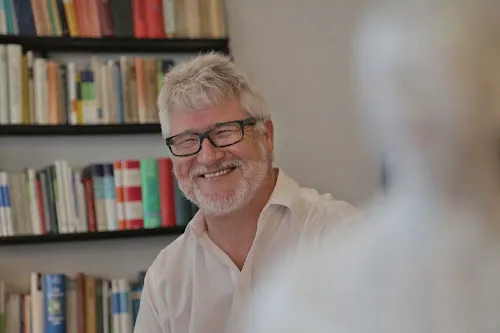 2 - Dr. Sandra Grimm