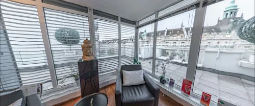 8 - Dr. Thomas Weinandi Facharzt für Neurologie