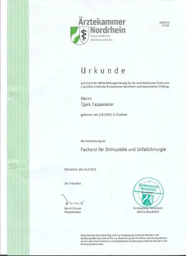 8 - Dr. Tjark Tassemeier