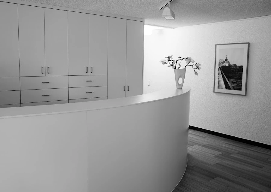 1 - Dr. Yarvis Gräfin von Buxhoeveden