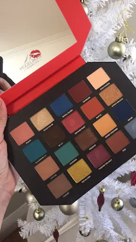 8 - Dream Nails & Spa