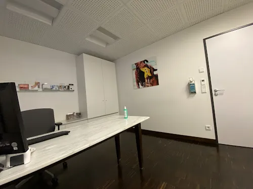 5 - Dres. Doina-Marcela Casian und C.Wittstock-Casian