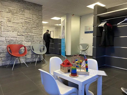 3 - Dres. Doina-Marcela Casian und C.Wittstock-Casian