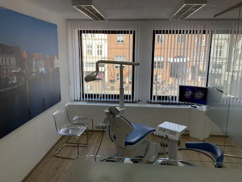 4 - Dres Kühne und Galuba