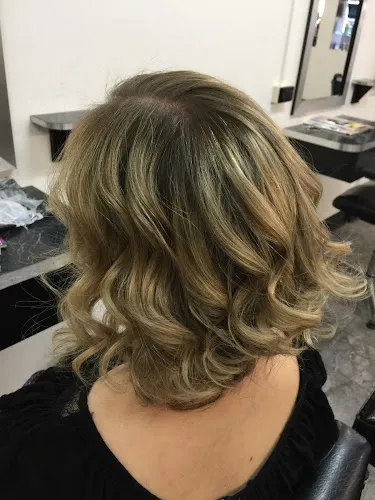 6 - Driver Cut-N-Curl