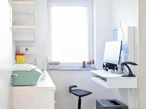 5 - Dr.med. Angelika Dietzel