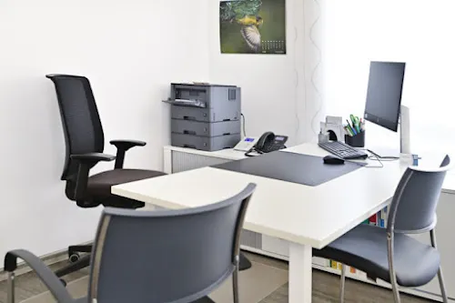 8 - Dr.med. Angelika Dietzel