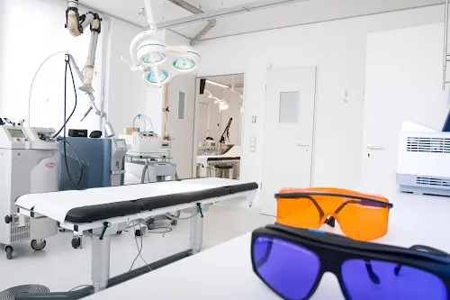 1 - Dr.med. Bernhard Veltkamp