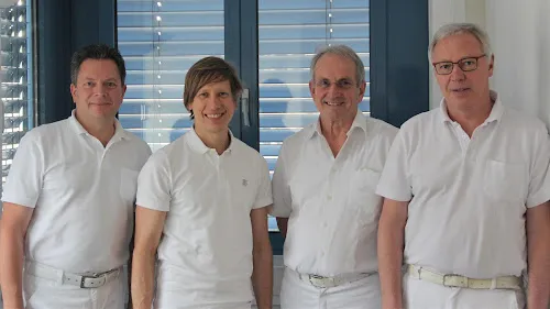 1 - Dr.med. Corrie Kamminga, Dr. med. Stefanie Jenke Fachärzte für Kinder- und Jugendmedizin