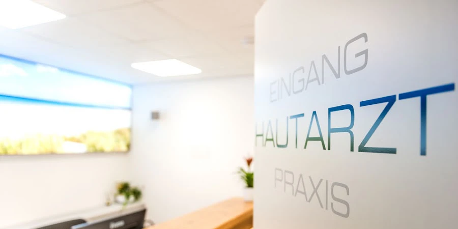 1 - Dr.med. Dieter Fischer