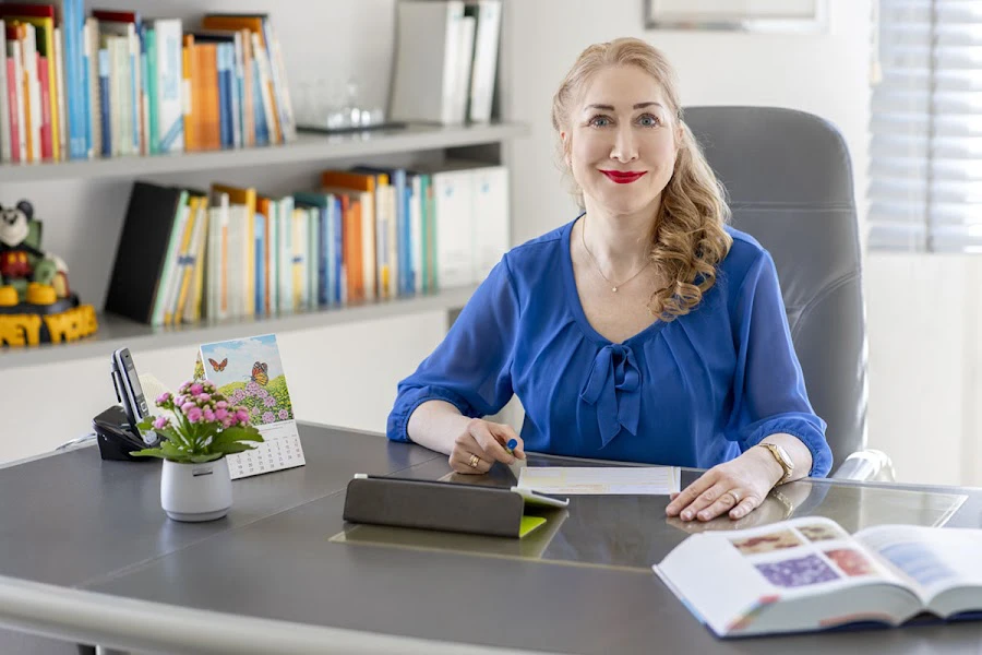 1 - Dr.med. Elisabeth Bachem